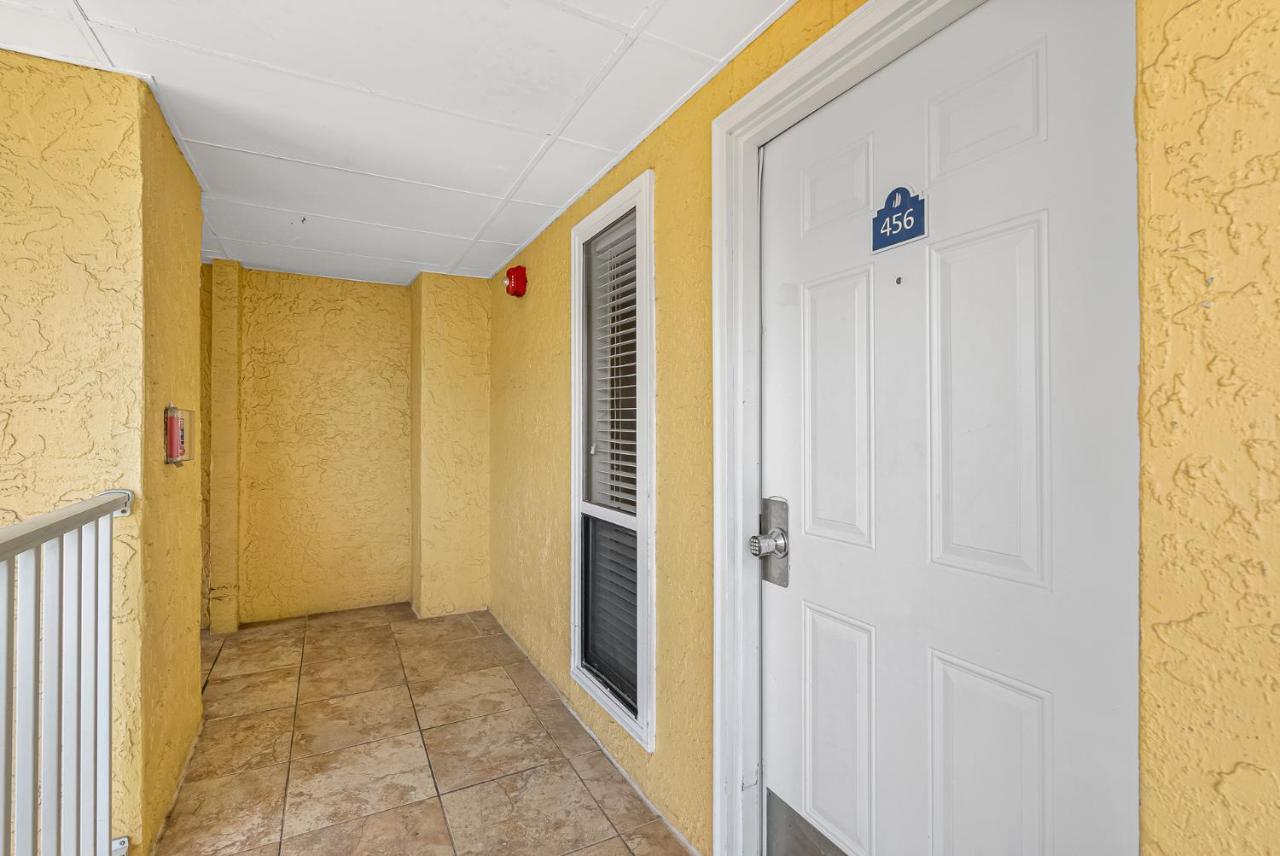 Wake Up To The Ocean Breeze - Enjoy Amazing Views Villa Tampa Exterior foto